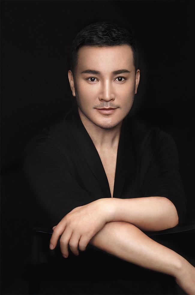 毛戈平.jpg