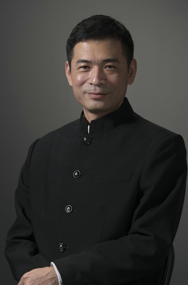 周旭亮.jpg
