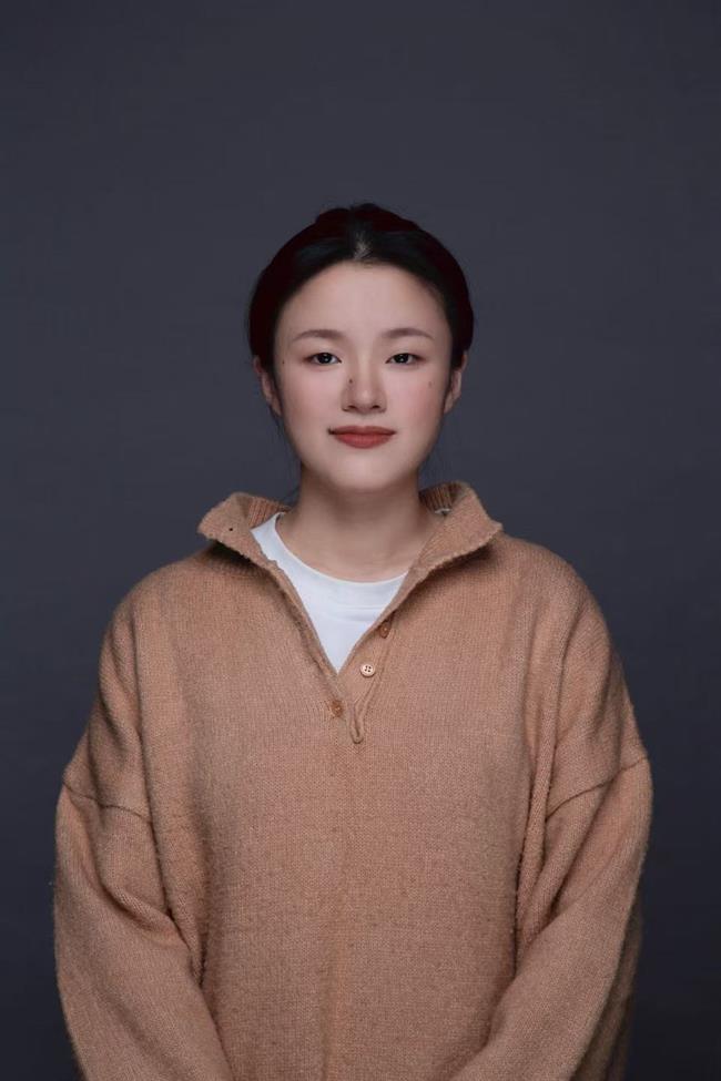 李超凡.jpg