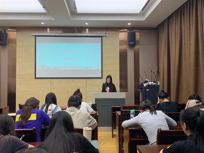 集体学习.jpg